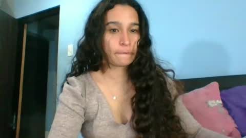 Snapshot of scarlettscottx chatting on 07/06/26, 01:46 Nataly online show from 07/06/26, 01:46
