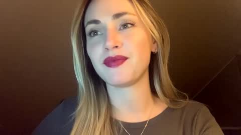 Snapshot of scarlettxblonde chatting on 03/29/26, 08:20 ScarlettxBlonde online show from 03/29/26, 08:20