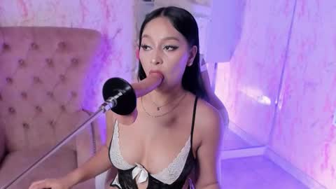 Scarlet online show from 12/02/25, 01:55