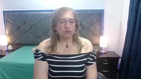 Sccarlet online show from 11/13/25, 12:20