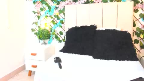 SCARLET online show from 02/12/26, 10:43