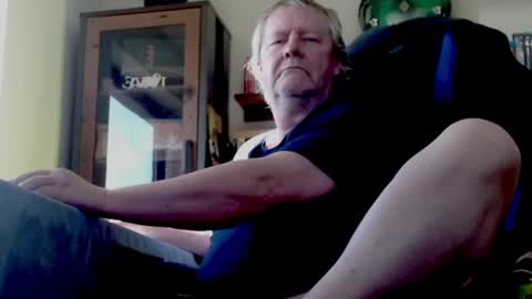 Thomas online show from 03/02/25, 01:49