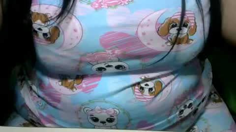 Snapshot of schoco_milf chatting on 06/17/26, 12:50 mai latina online show from 06/17/26, 12:50