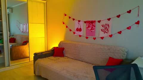 Rina online show from 09/10/25, 11:10