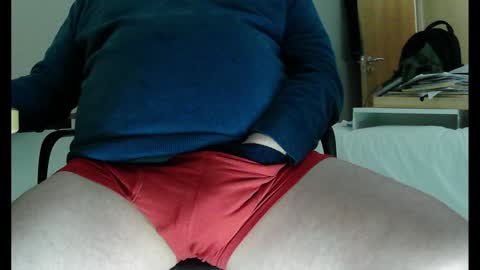 Snapshot of schwanz2023 chatting on 01/07/25, 11:24 Mick online show from 01/07/25, 11:24