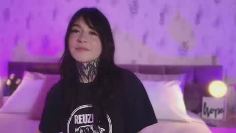 Scolw  online show from 09/25/25, 08:45