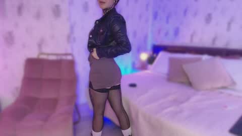 Scolw  online show from 10/01/25, 08:04