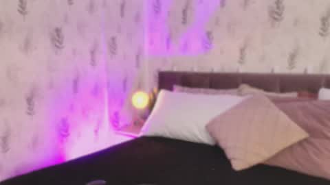 Scolw  online show from 11/04/25, 08:08