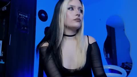 Goddess online show from 03/19/26, 08:02