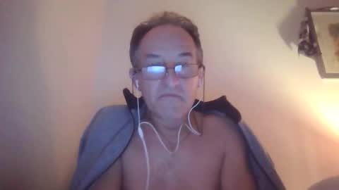 scotchwhieskie online show from 12/21/25, 11:45