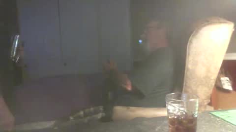 Snapshot of scotsman_62 chatting on 10/27/25, 04:27 scotsman_62 online show from 10/27/25, 04:27