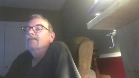 scotsman_62 online show from 04/14/26, 01:44