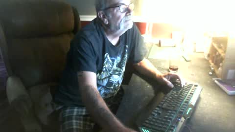 scotsman_62 online show from 07/26/26, 07:48