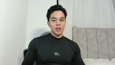 Twitter Scott brasher1 Instagram Camiloestuardo2 online show from 12/19/25, 03:57