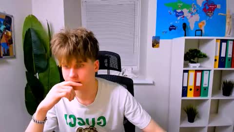 Scott online show from 01/15/26, 05:27