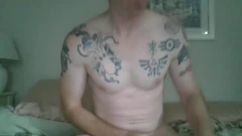 scottiehottie42 online show from 09/17/25, 08:32