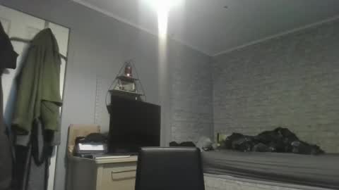 Snapshot of scottish_alien chatting on 03/30/26, 06:47 Richard James online show from 03/30/26, 06:47