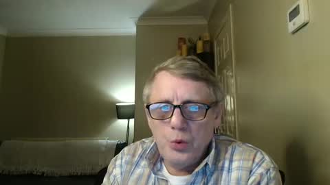 Snapshot of scottsman214 chatting on 02/27/25, 10:42 James online show from 02/27/25, 10:42