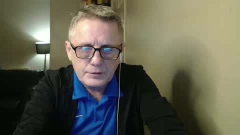 Snapshot of scottsman214 chatting on 03/04/25, 09:32 James online show from 03/04/25, 09:32