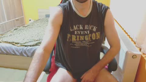 Snapshot of scotty_98 chatting on 01/25/25, 08:21 scotty_98 online show from 01/25/25, 08:21