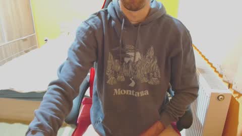 Snapshot of scotty_98 chatting on 02/17/25, 07:53 scotty_98 online show from 02/17/25, 07:53