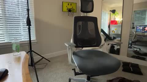 Scotty online show from 12/04/25, 05:54