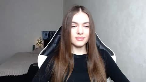 scratc_h online show from 01/12/25, 07:53