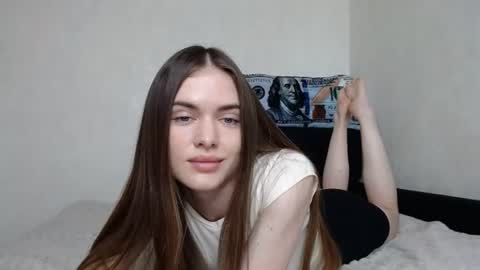 Snapshot of scratc_h chatting on 06/19/26, 02:10 scratc_h online show from 06/19/26, 02:10