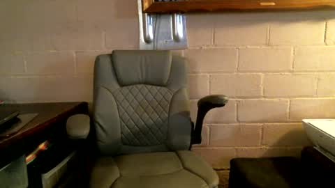 eating pussy  sucking dick online show from 10/04/25, 06:39