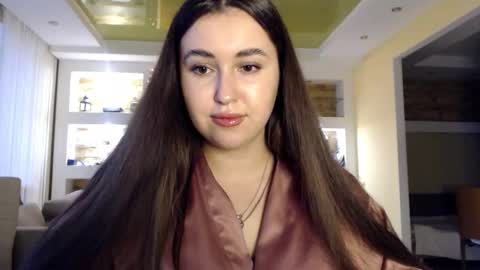 Elizabeth  online show from 12/06/24, 01:11