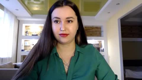 Elizabeth  online show from 12/10/24, 07:58