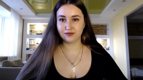 Elizabeth  online show from 12/18/24, 11:45