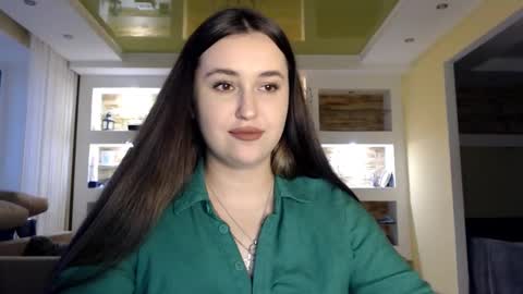 Elizabeth  online show from 12/28/24, 01:28