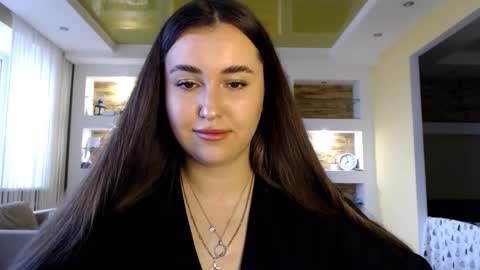 Elizabeth  online show from 01/08/25, 11:21