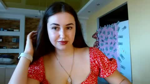 Elizabeth  online show from 05/19/26, 09:15