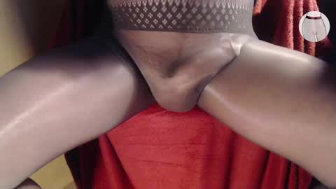 Snapshot of seamlessly chatting on 02/19/25, 10:20 seamlessly online show from 02/19/25, 10:20