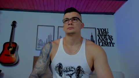 Sean Carrera online show from 12/31/24, 04:46