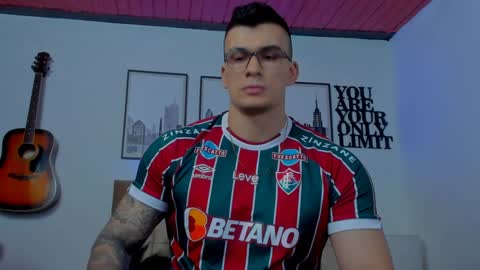 Sean Carrera online show from 01/07/25, 09:35