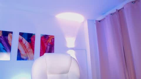 Snapshot of seanstonee chatting on 03/28/26, 12:10 Sean online show from 03/28/26, 12:10