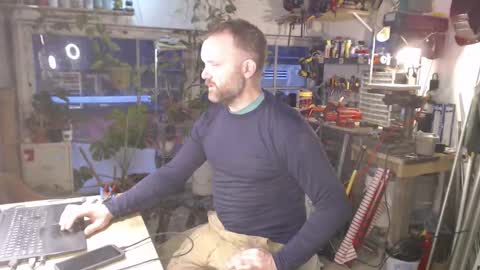 Seattlemanwhore online show from 11/14/25, 03:55