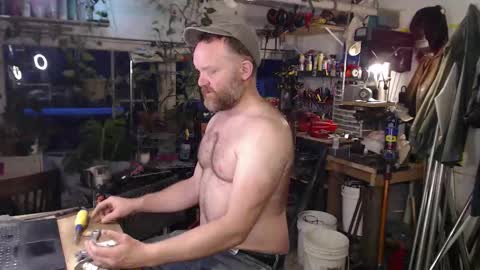 Seattlemanwhore online show from 12/18/25, 03:51