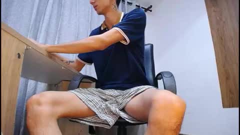 sebalexis7 online show from 11/28/25, 03:42