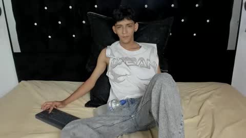 Sebastian Alvarez online show from 03/04/26, 01:33