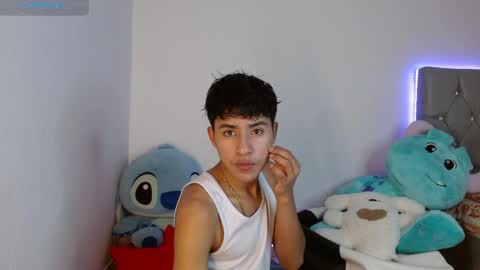 Snapshot of sebas_fire4 chatting on 03/30/26, 12:00 sebas_fire4 online show from 03/30/26, 12:00