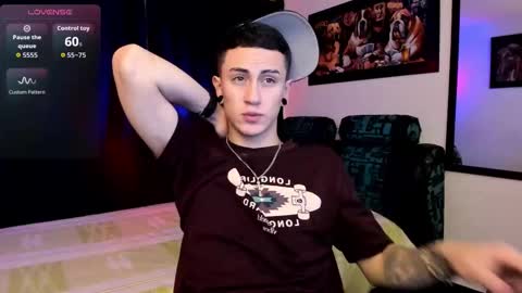 Snapshot of sebas_maverick chatting on 11/20/25, 10:31 Sebastian online show from 11/20/25, 10:31