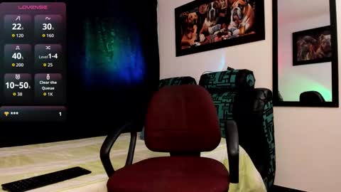 Snapshot of sebas_maverick chatting on 11/21/25, 11:47 Sebastian online show from 11/21/25, 11:47