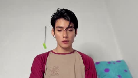 sebastian online show from 12/08/24, 10:14