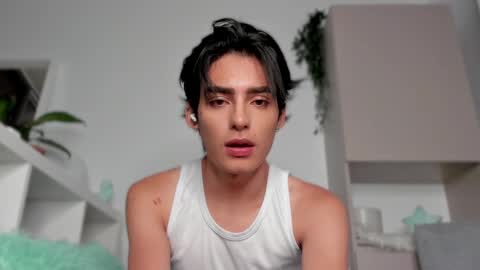 sebastian online show from 02/22/25, 02:28