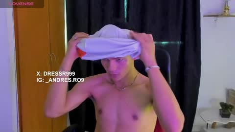 sebas 3 online show from 04/19/26, 06:10