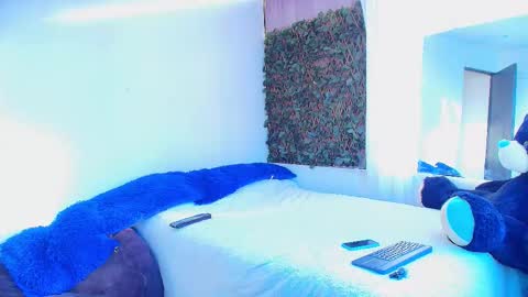 Snapshot of sebaspglo420 chatting on 09/13/25, 09:58 sebaspglo420 online show from 09/13/25, 09:58